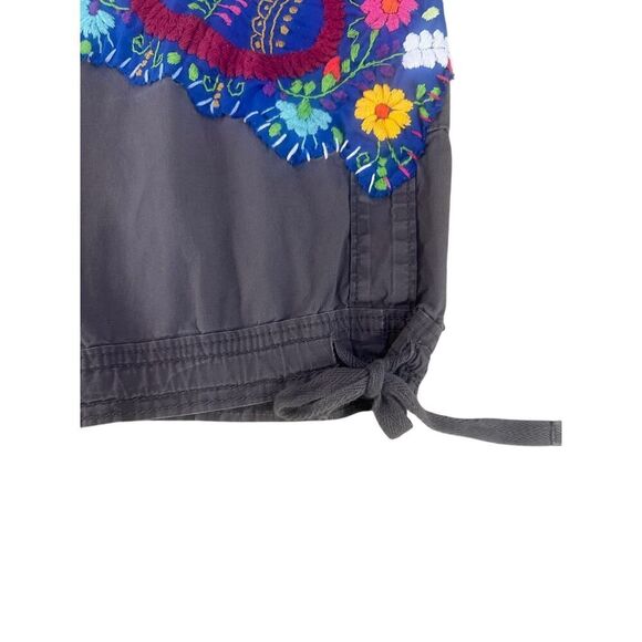 Upcycled Embroidered Patchwork Cargo Shorts BOHO Art Deco Gaudy Chic Women SZ 11 - Picture 8 of 15